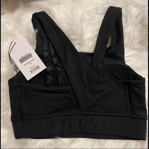 Gymshark Captivate Sports Bra - Picture 3 of 5